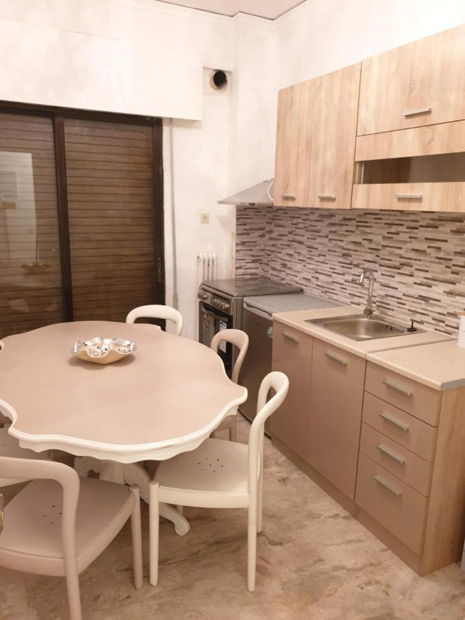 Lemesou Apartments パトラ エクステリア 写真